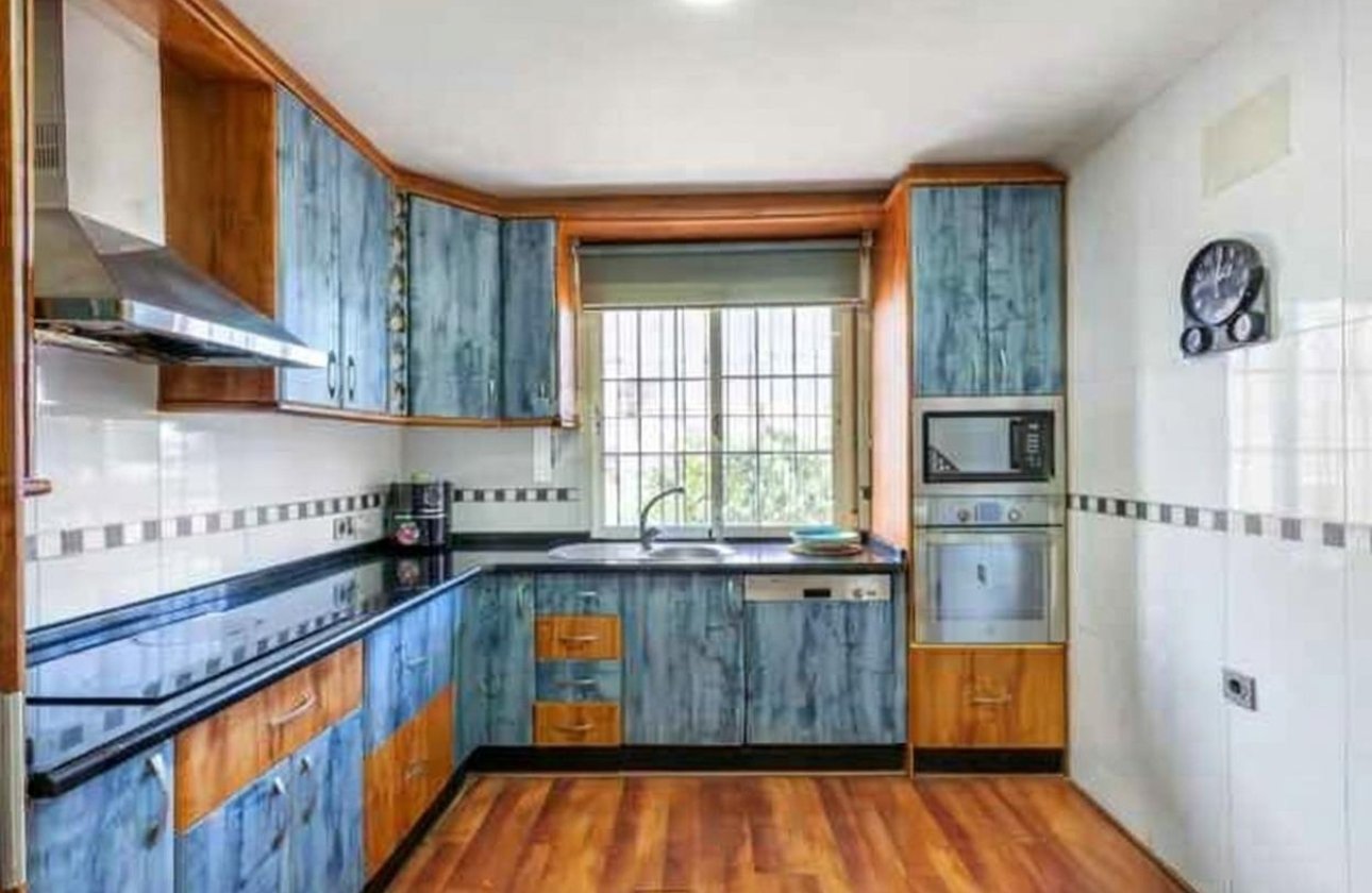 Resale - Villa -
Torrevieja - Aguas Nuevas