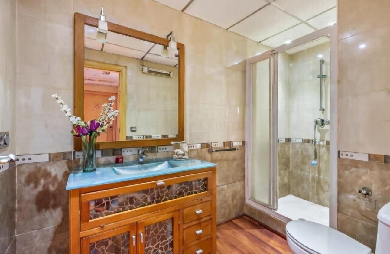 Resale - Villa -
Torrevieja - Aguas Nuevas