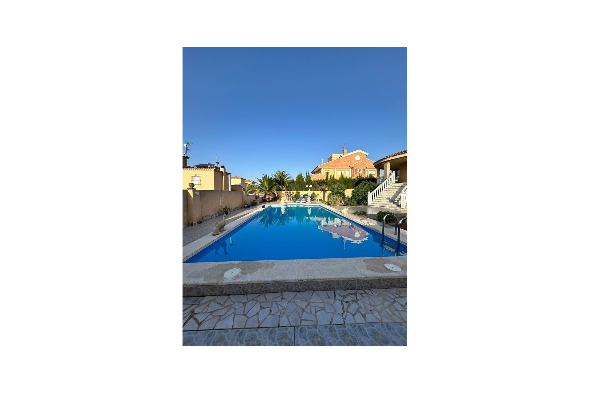 Resale - Villa -
Torrevieja - Aguas Nuevas