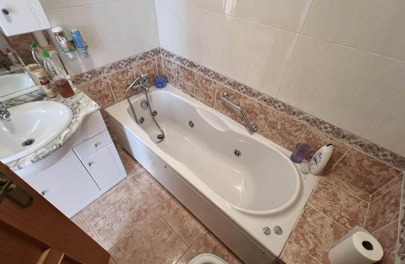 Resale - Villa -
Torrevieja - Aguas Nuevas