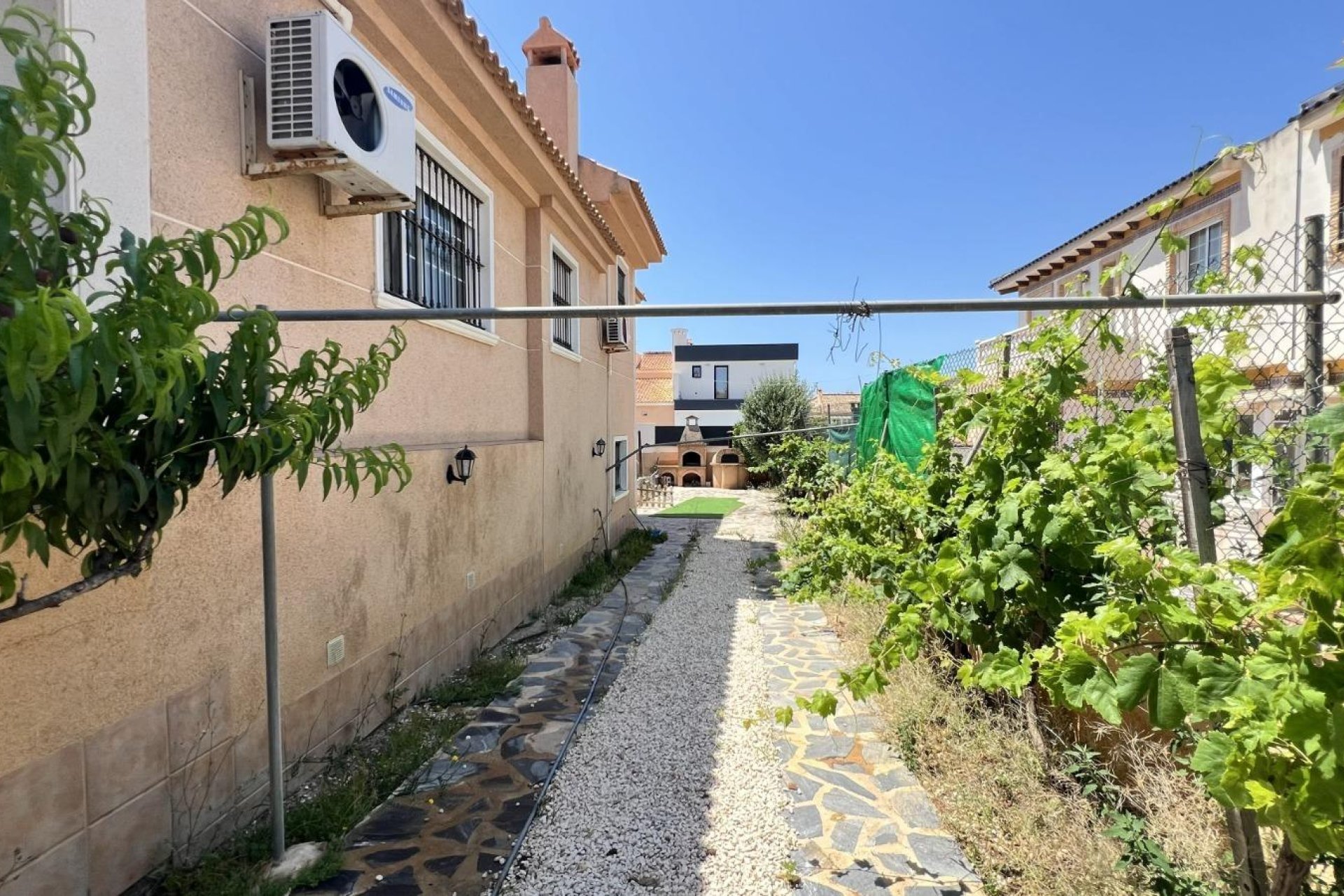Resale - Villa -
Torrevieja - Aguas Nuevas