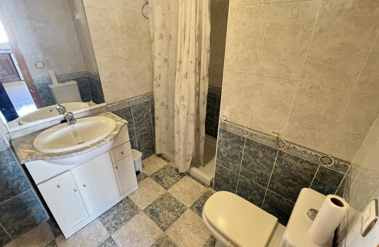 Resale - Villa -
Torrevieja - Aguas Nuevas