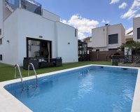 Resale - Villa -
Torrevieja - Aguas Nuevas