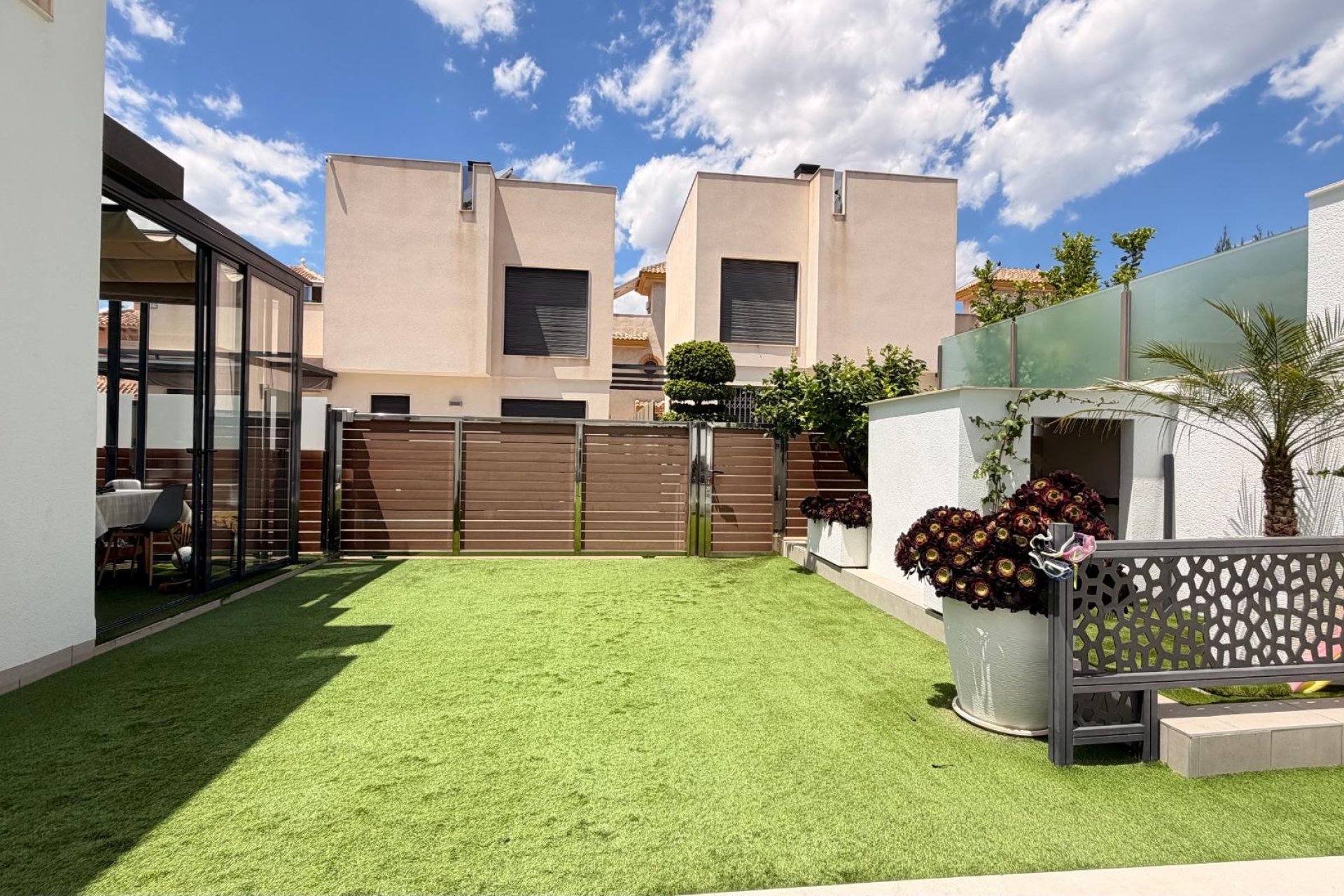 Resale - Villa -
Torrevieja - Aguas Nuevas