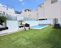 Resale - Villa -
Torrevieja - Aguas Nuevas