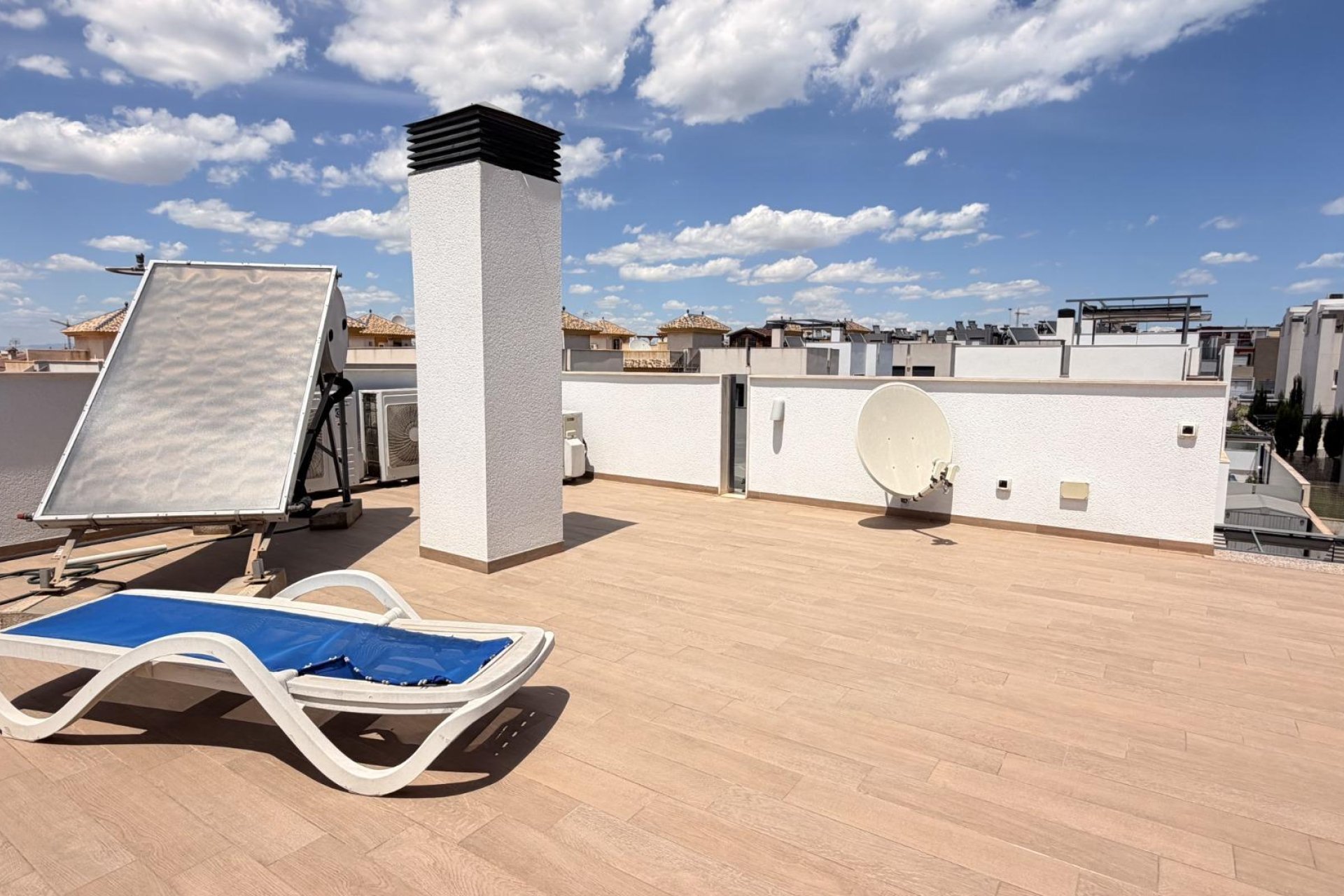 Resale - Villa -
Torrevieja - Aguas Nuevas