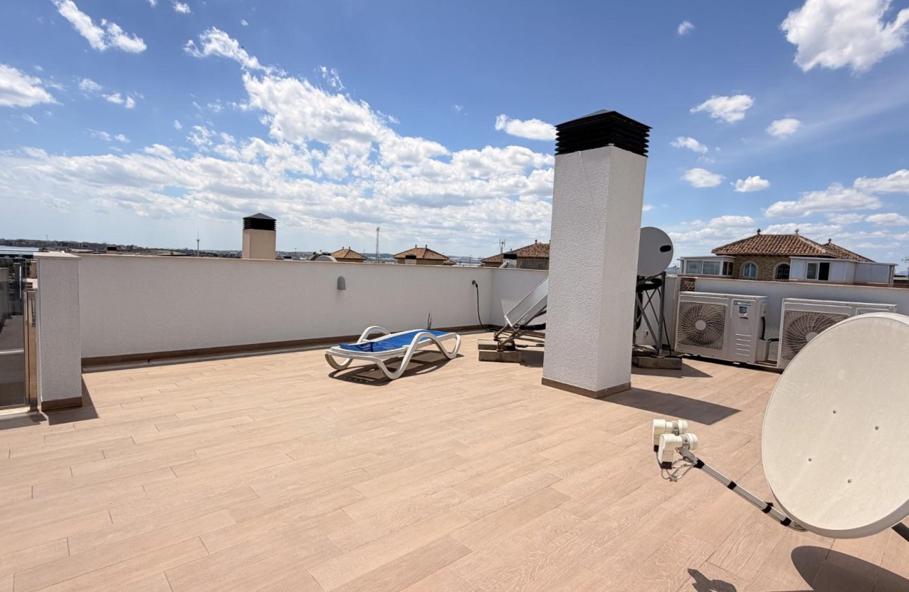 Resale - Villa -
Torrevieja - Aguas Nuevas