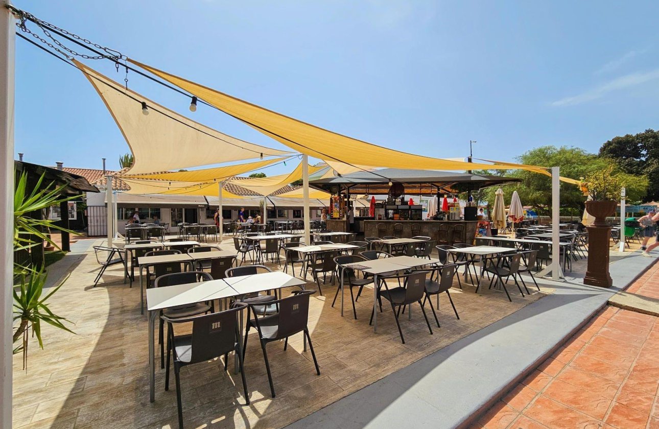 Resale - Villa -
Torrevieja - Calas Blanca