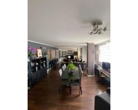 Resale - Villa -
Torrevieja - Centro - Muelle Pesquero