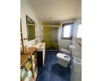 Resale - Villa -
Torrevieja - Centro - Muelle Pesquero