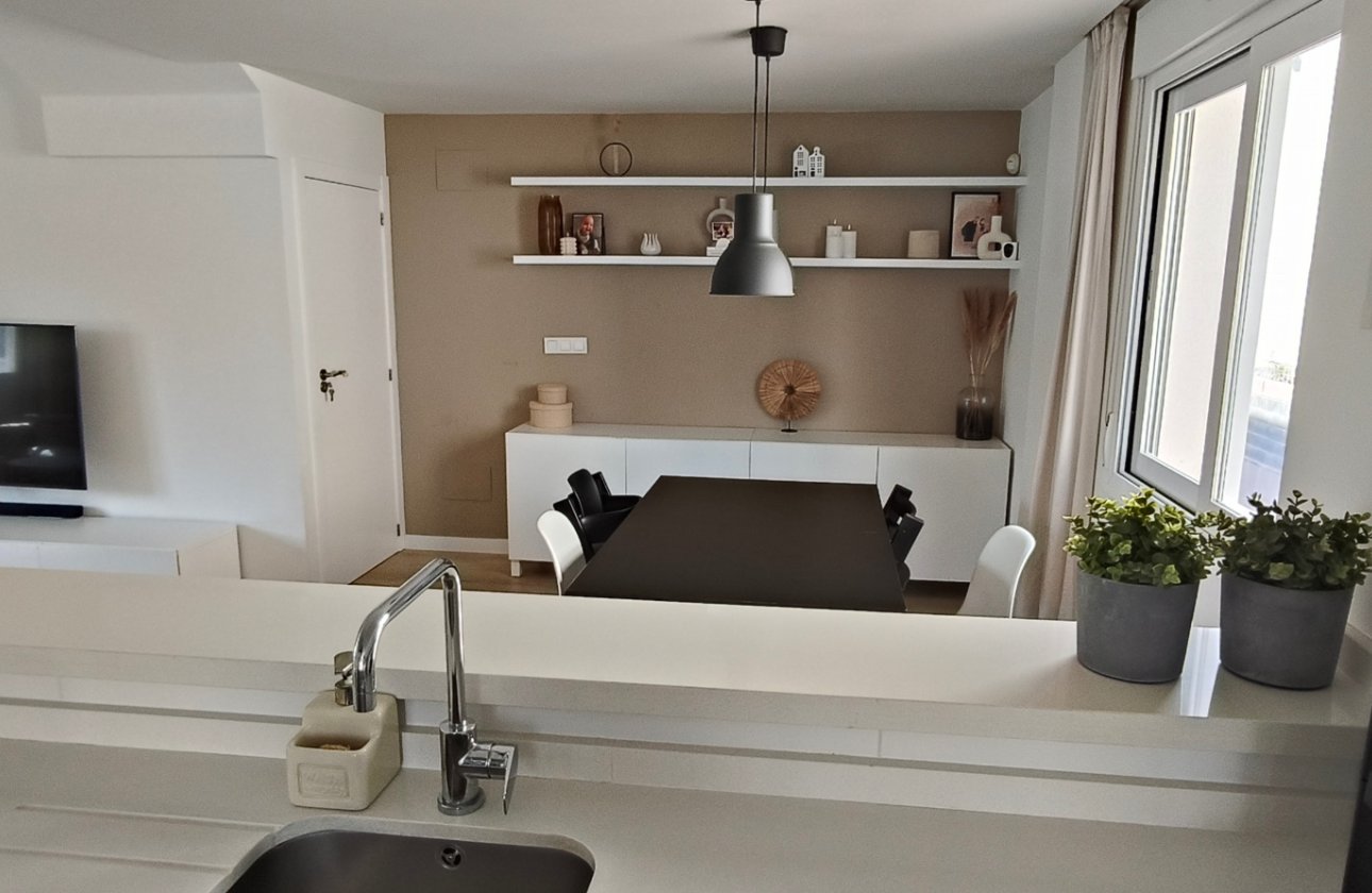 Resale - Villa -
Torrevieja - Costa Blanca