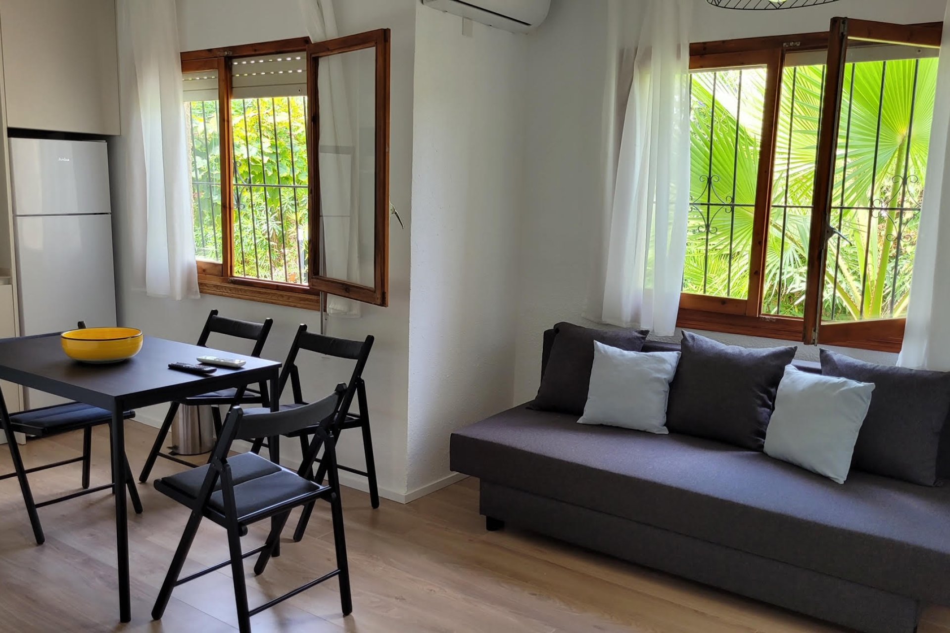 Resale - Villa -
Torrevieja - Costa Blanca