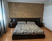 Resale - Villa -
Torrevieja - Costa Blanca