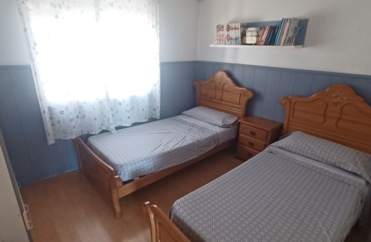 Resale - Villa -
Torrevieja - Costa Blanca