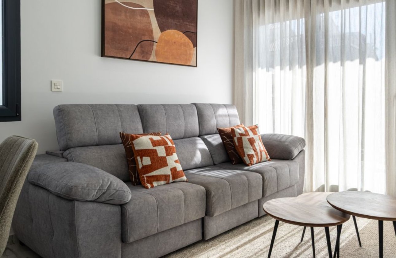 Resale - Villa -
Torrevieja - Costa Blanca