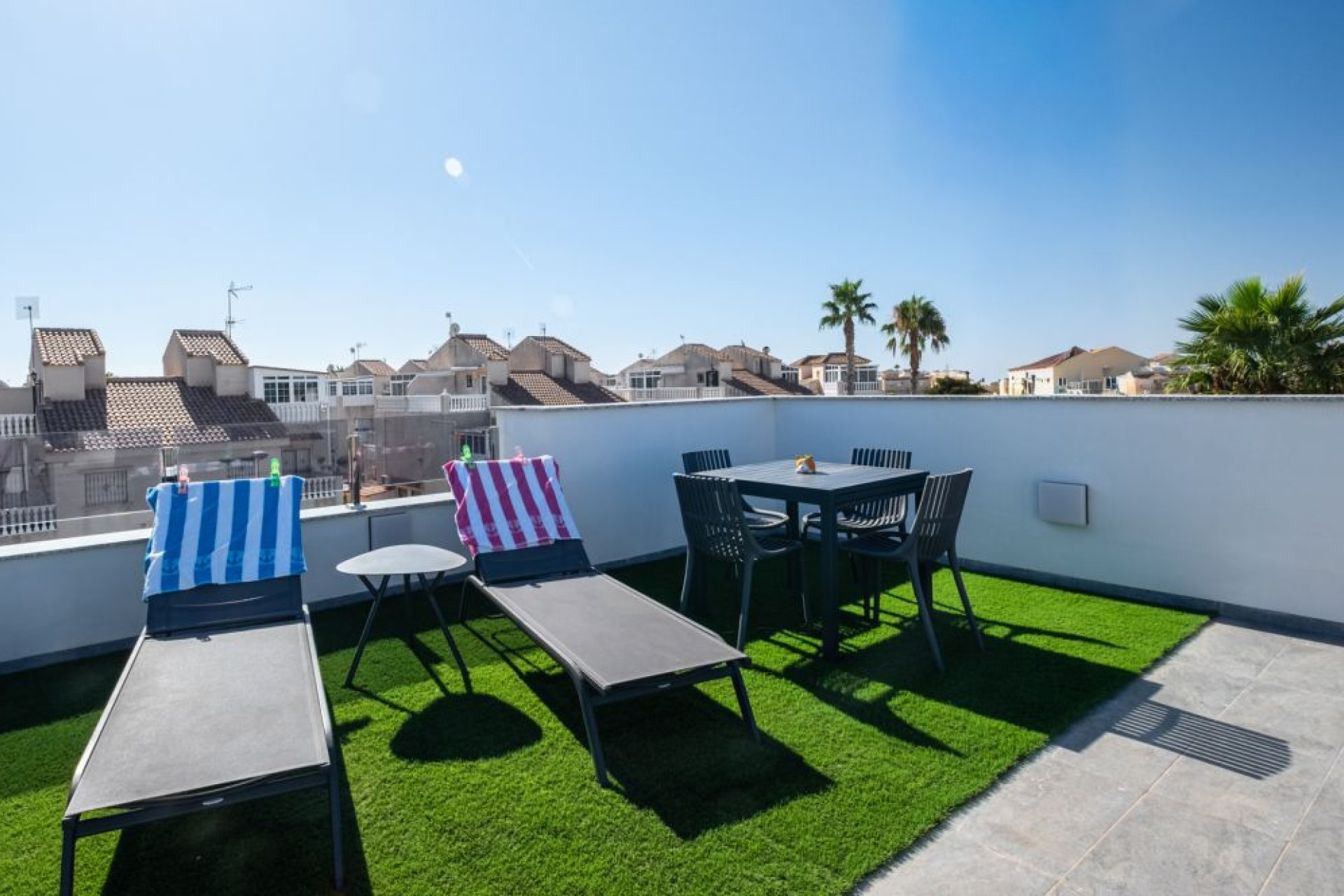 Resale - Villa -
Torrevieja - Costa Blanca
