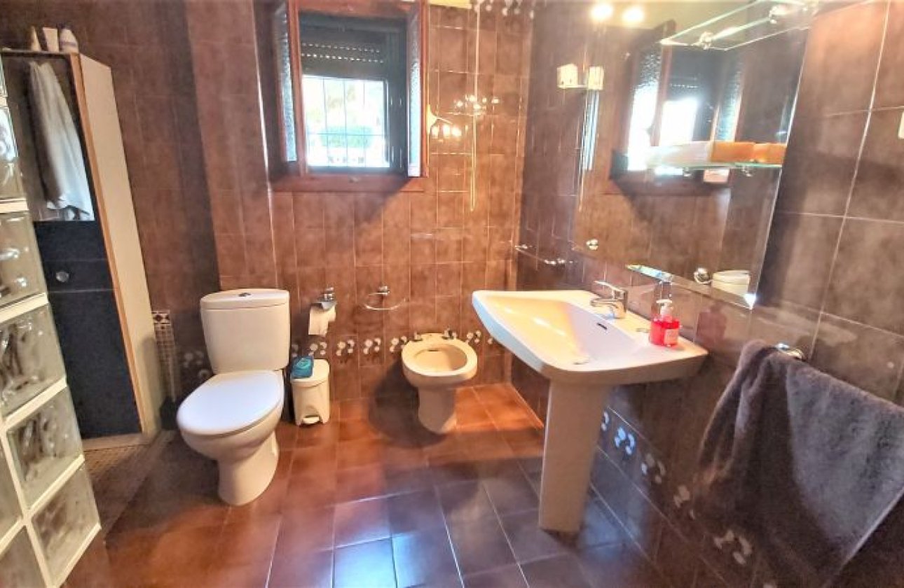 Resale - Villa -
Torrevieja - Costa Blanca