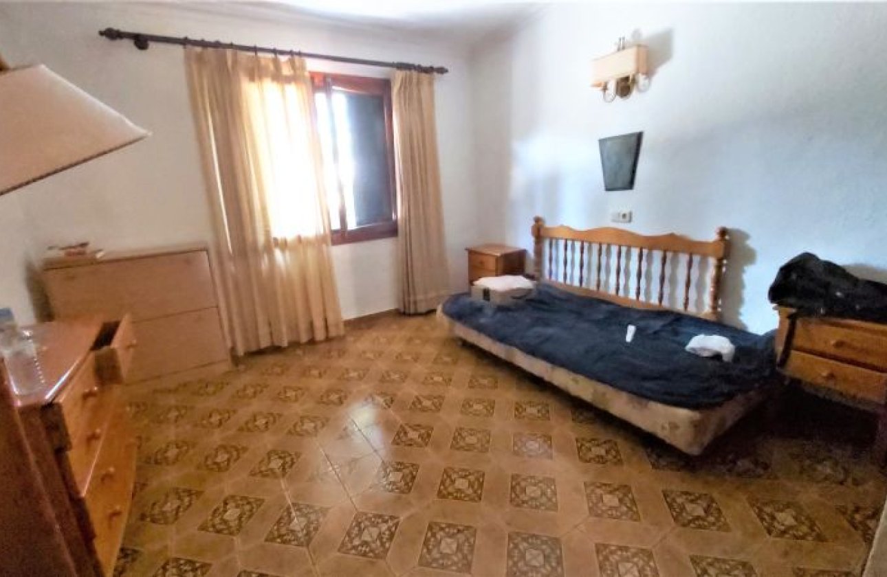 Resale - Villa -
Torrevieja - Costa Blanca