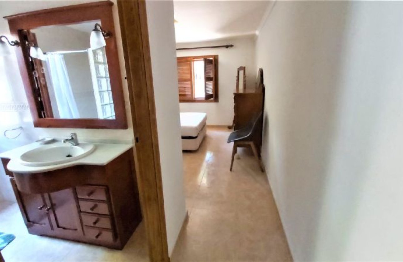 Resale - Villa -
Torrevieja - Costa Blanca