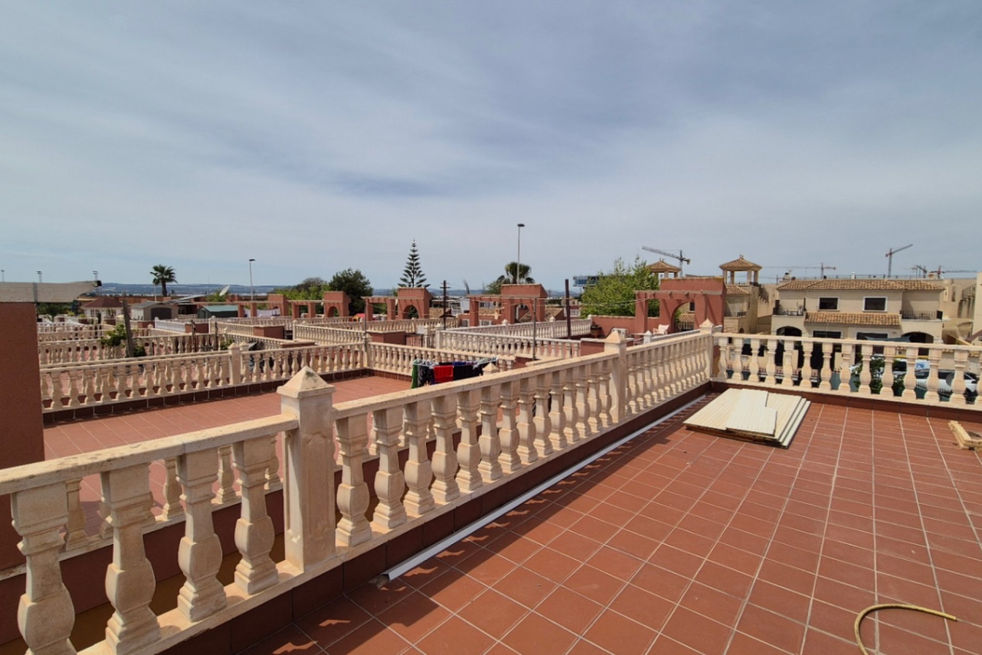 Resale - Villa -
Torrevieja - Costa Blanca