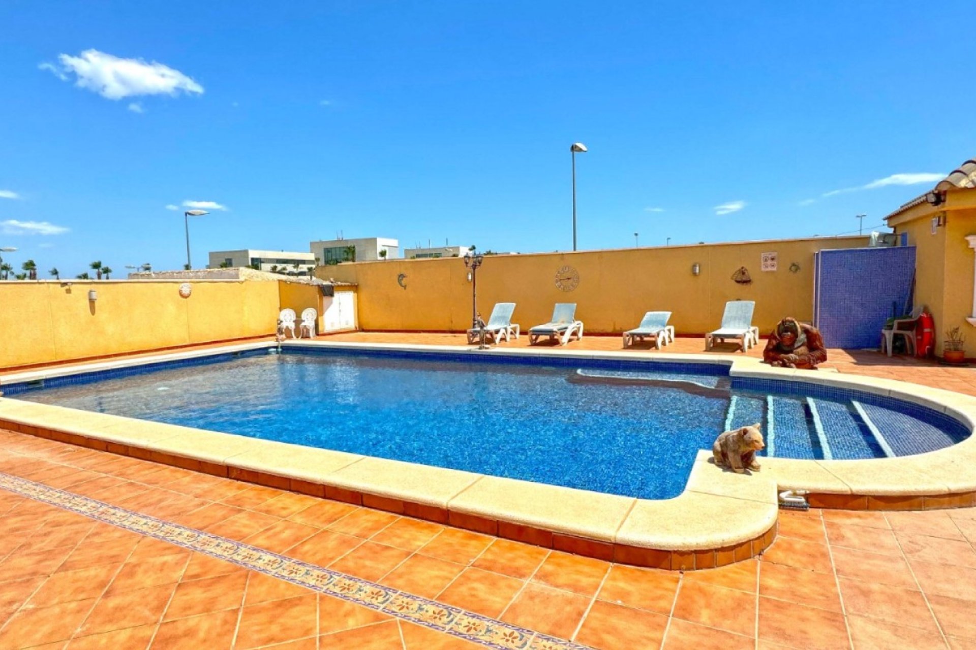 Resale - Villa -
Torrevieja - Costa Blanca