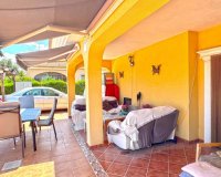 Resale - Villa -
Torrevieja - Costa Blanca