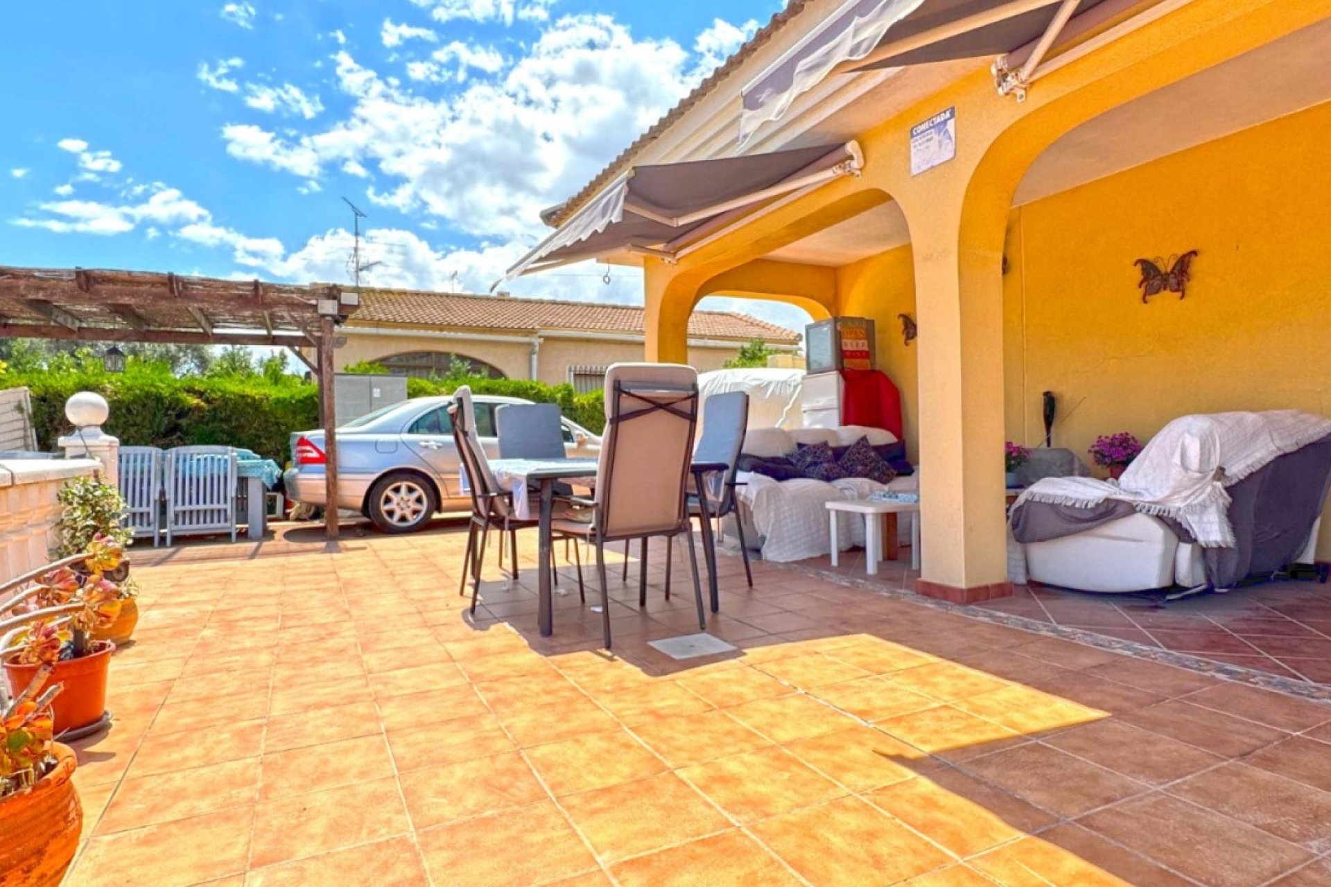 Resale - Villa -
Torrevieja - Costa Blanca