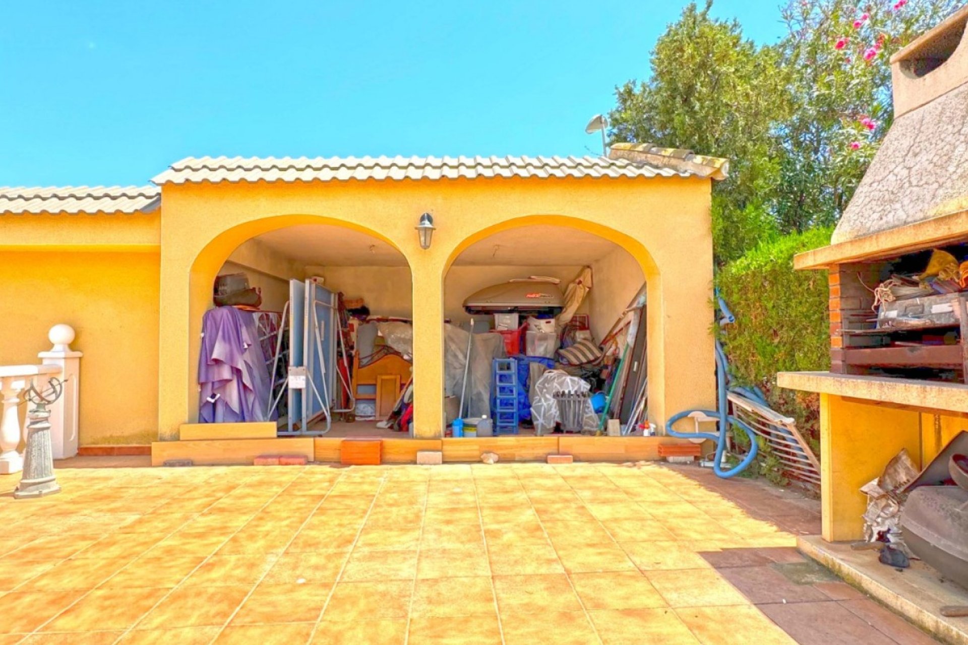 Resale - Villa -
Torrevieja - Costa Blanca
