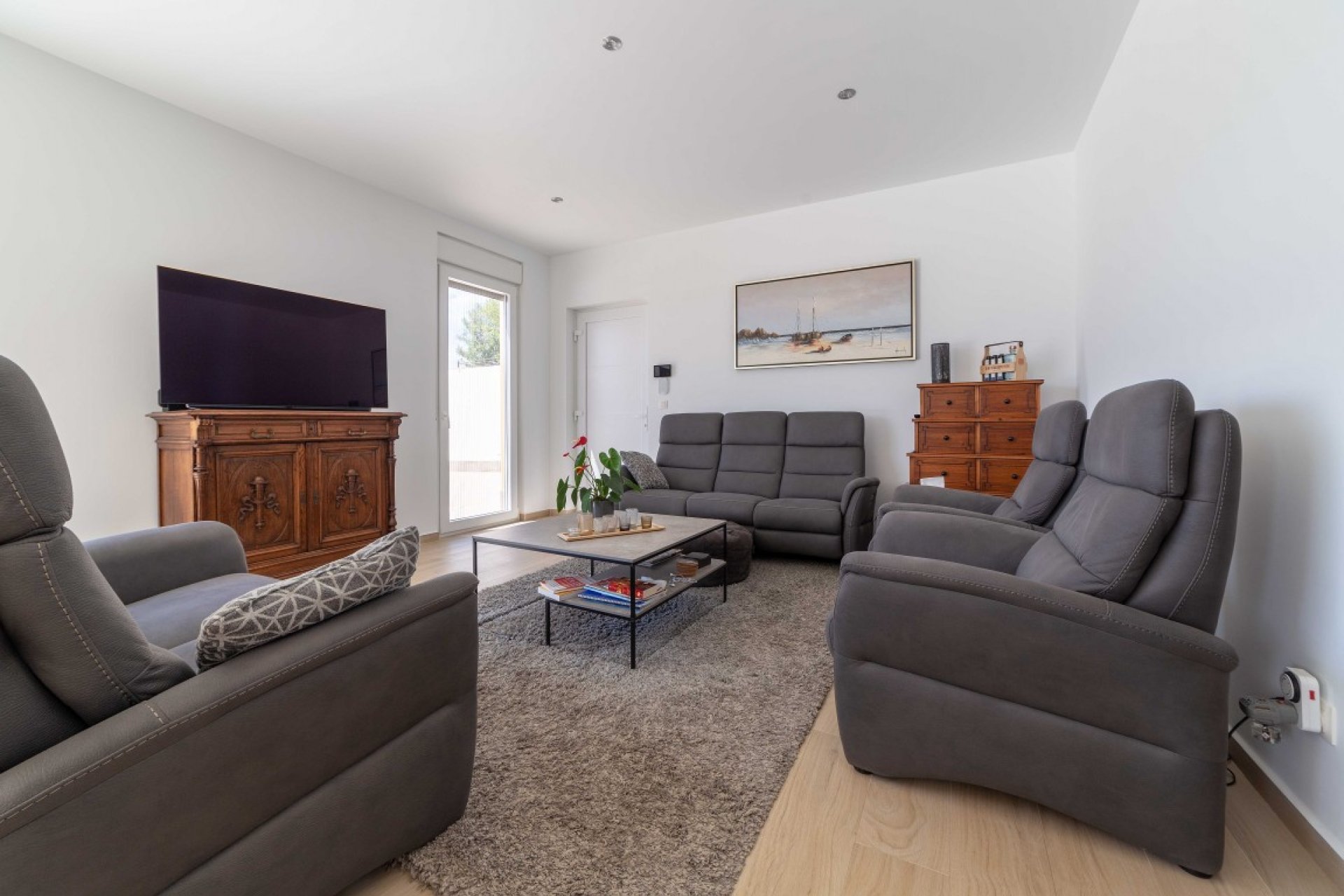 Resale - Villa -
Torrevieja - Costa Blanca