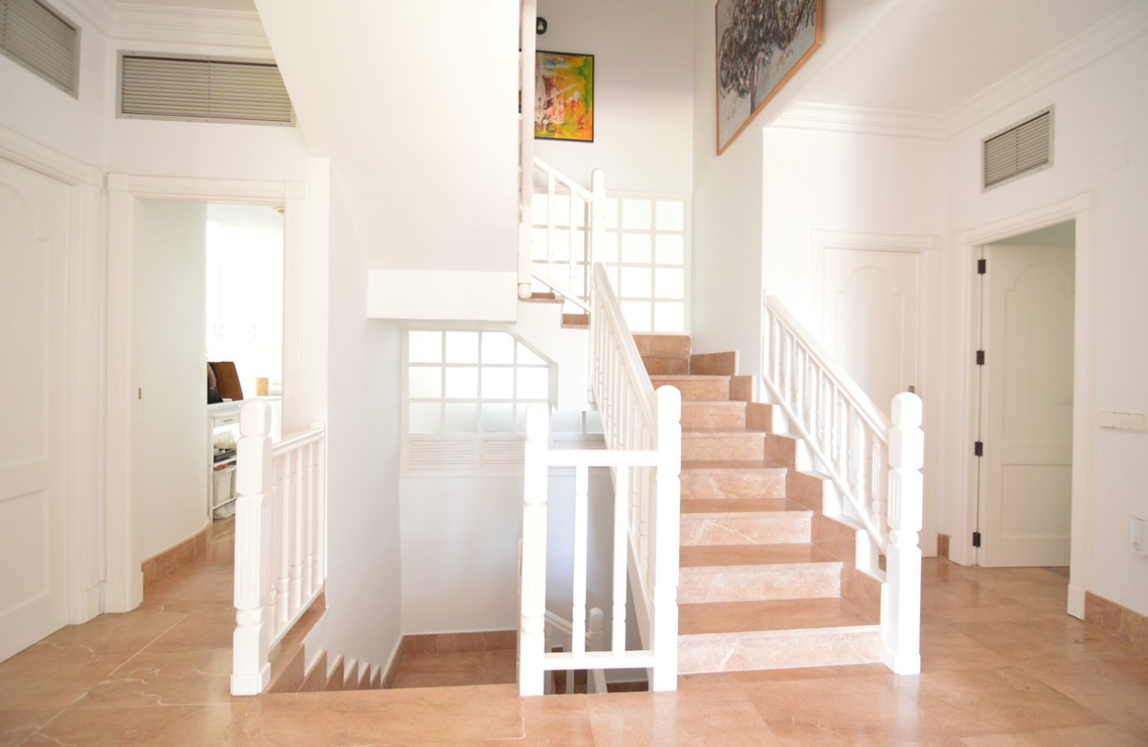 Resale - Villa -
Torrevieja - Costa Blanca