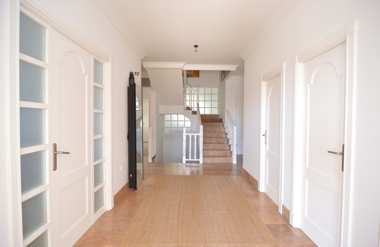 Resale - Villa -
Torrevieja - Costa Blanca