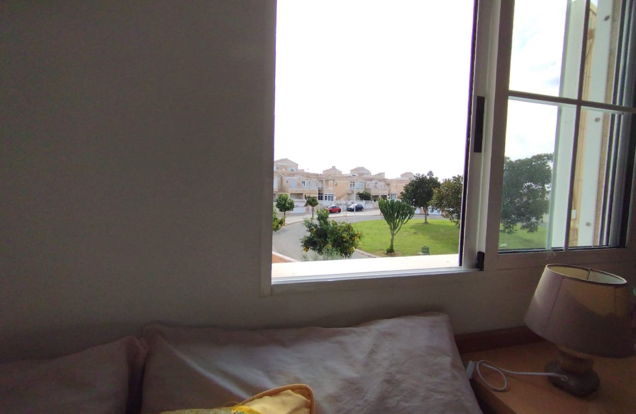 Resale - Villa -
Torrevieja - Costa Blanca