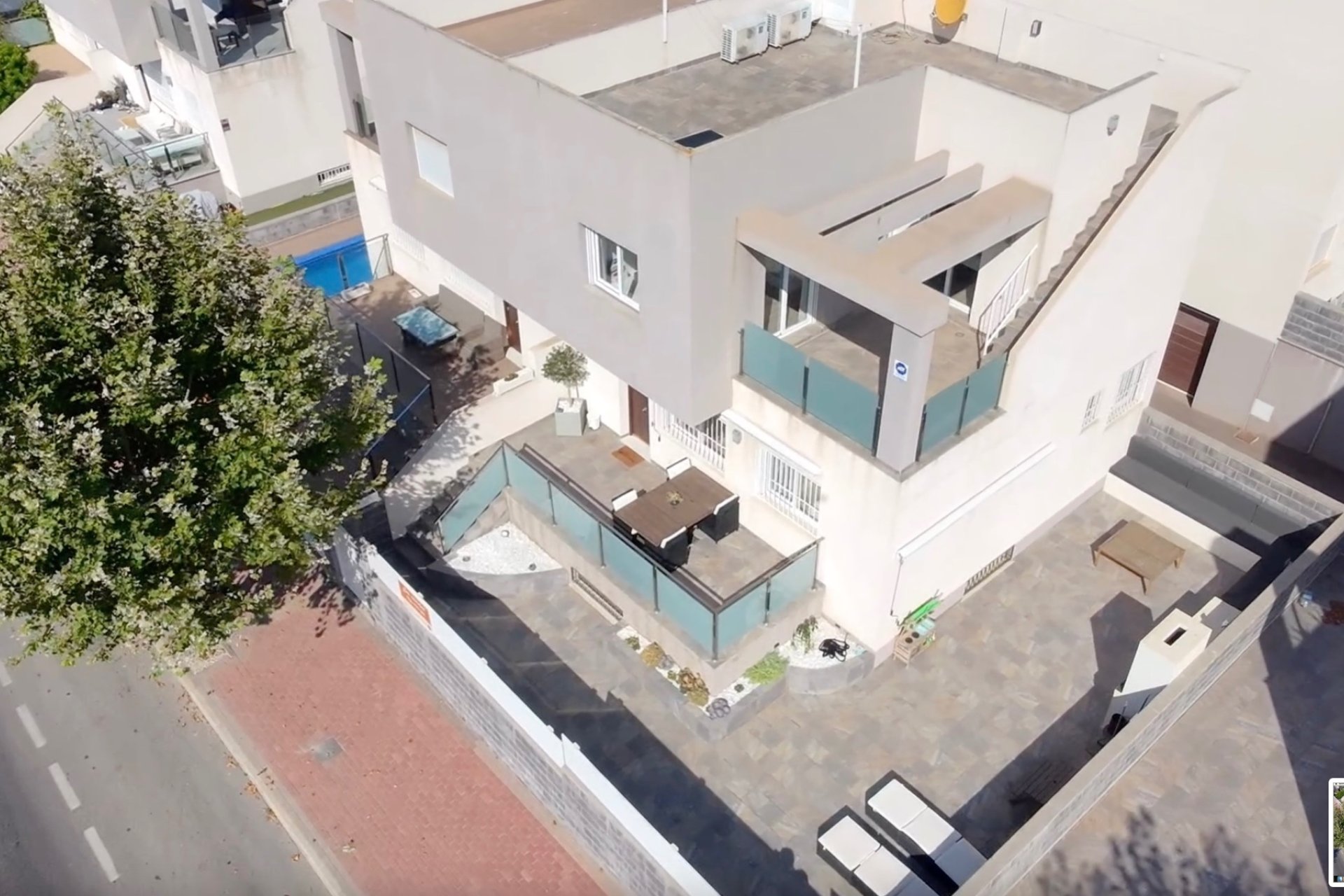 Resale - Villa -
Torrevieja - Costa Blanca