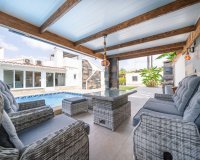 Resale - Villa -
Torrevieja - Costa Blanca