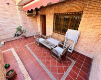 Resale - Villa -
Torrevieja - Costa Blanca