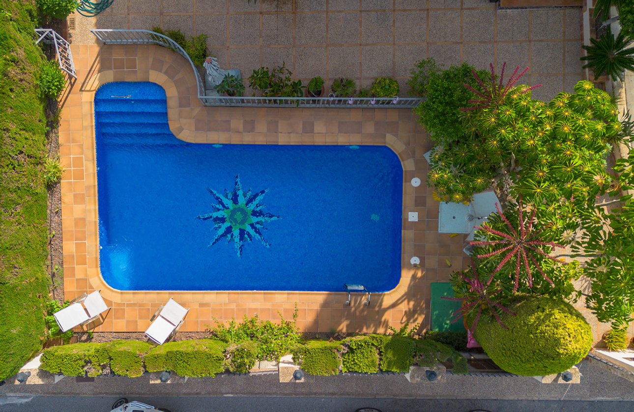 Resale - Villa -
Torrevieja - Costa Blanca