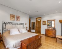 Resale - Villa -
Torrevieja - Costa Blanca