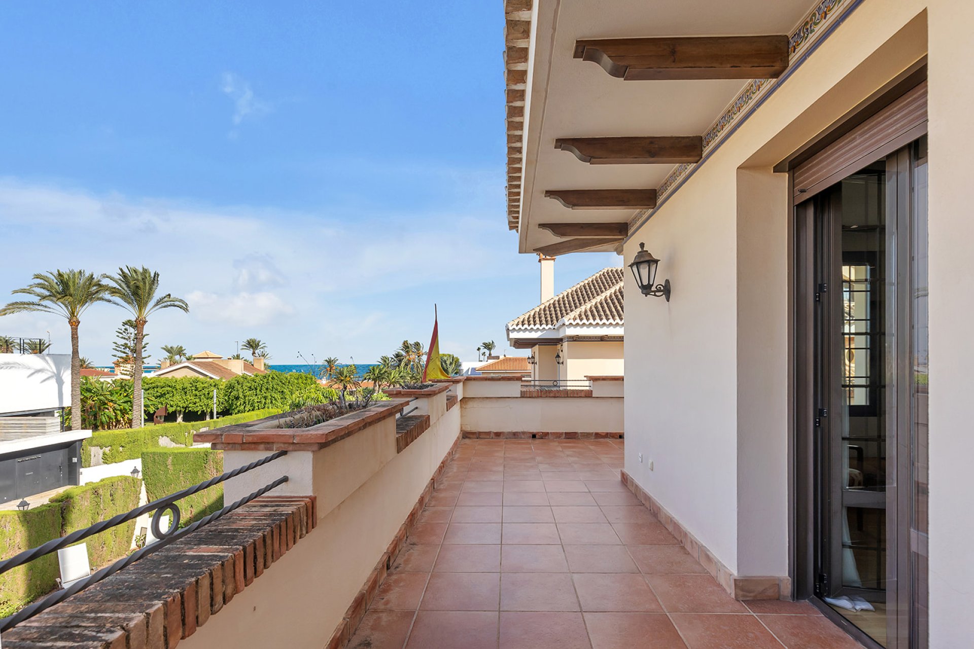 Resale - Villa -
Torrevieja - Costa Blanca