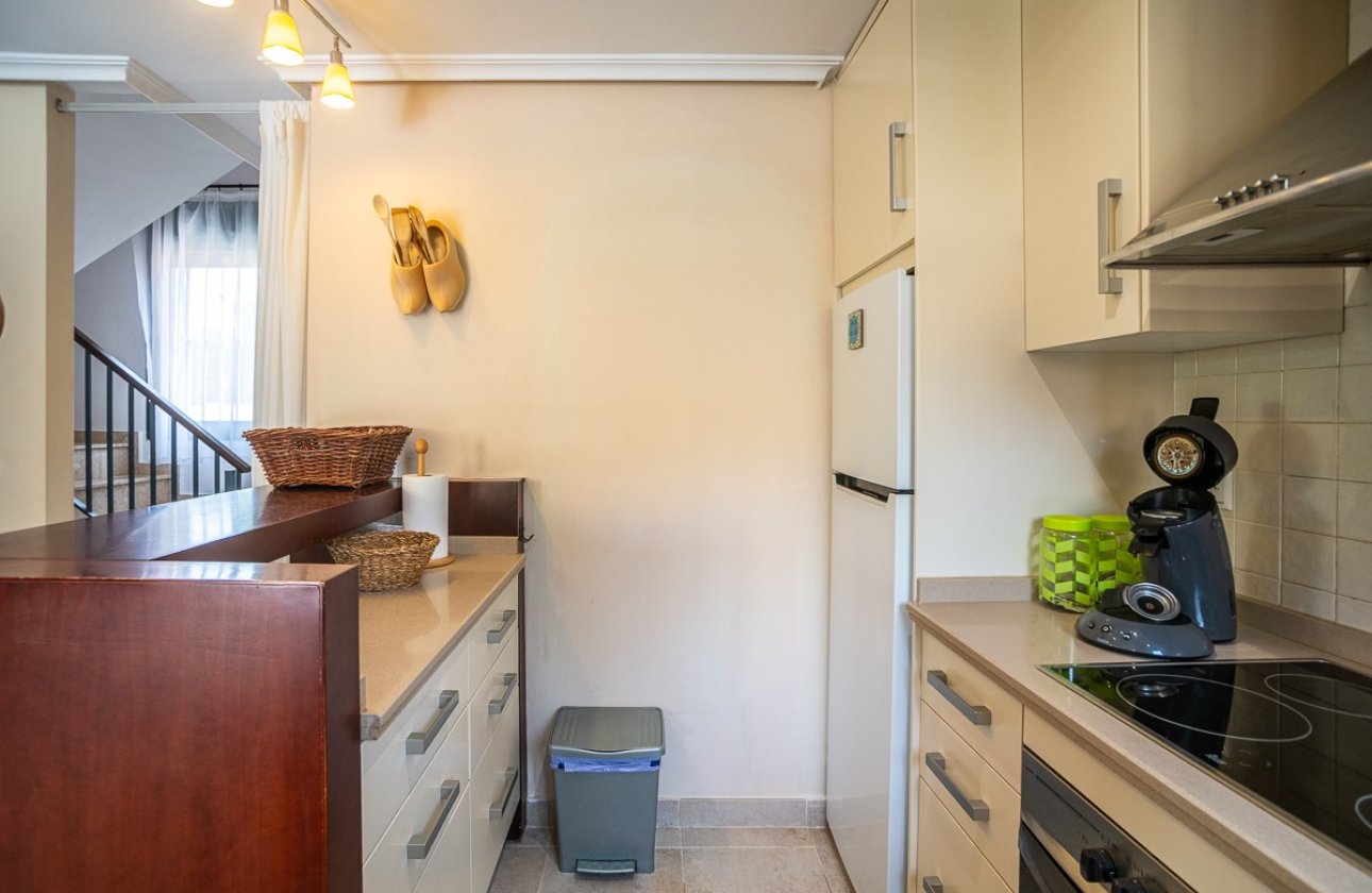 Resale - Villa -
Torrevieja - Costa Blanca