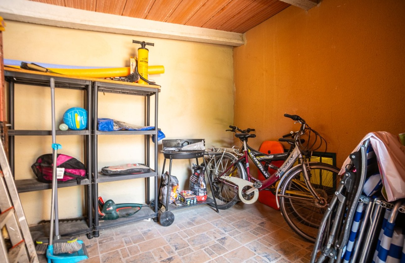 Resale - Villa -
Torrevieja - Costa Blanca