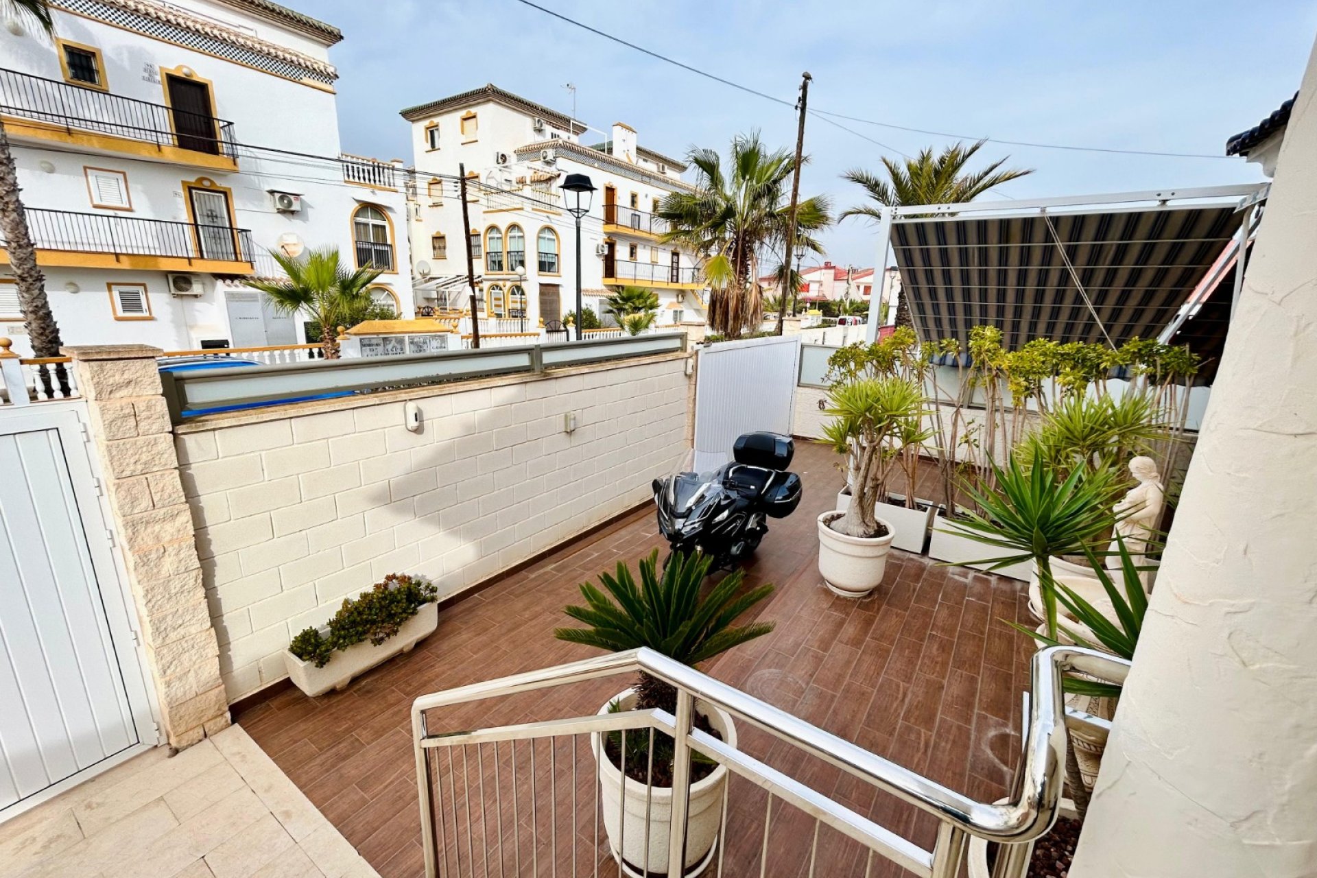 Resale - Villa -
Torrevieja - Costa Blanca