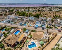 Resale - Villa -
Torrevieja - Costa Blanca