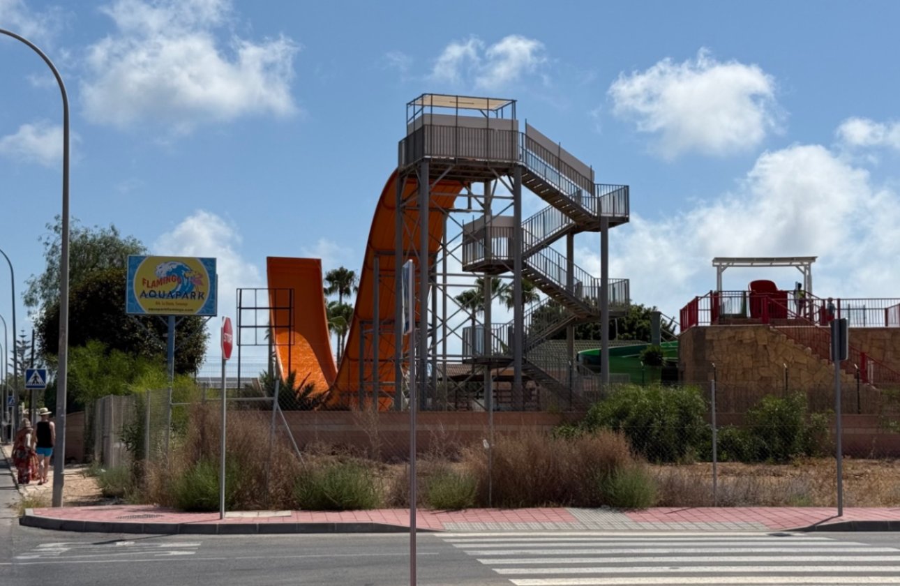 Resale - Villa -
Torrevieja - Costa Blanca