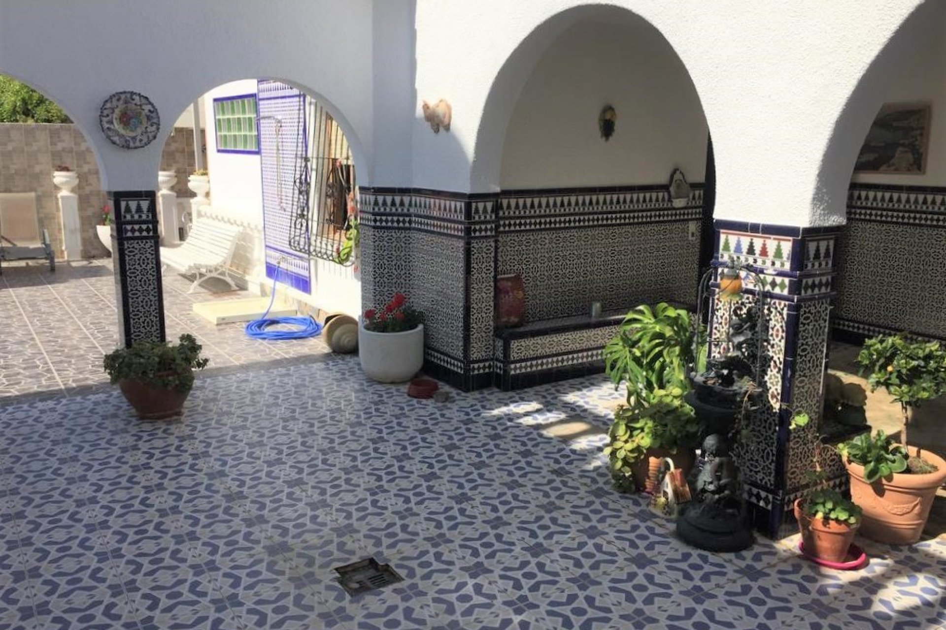 Resale - Villa -
Torrevieja - Costa Blanca