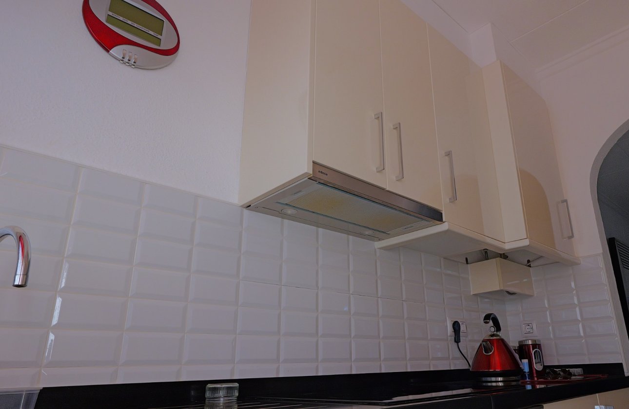 Resale - Villa -
Torrevieja - Costa Blanca