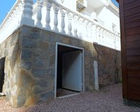 Resale - Villa -
Torrevieja - Costa Blanca