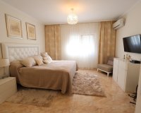 Resale - Villa -
Torrevieja - Costa Blanca