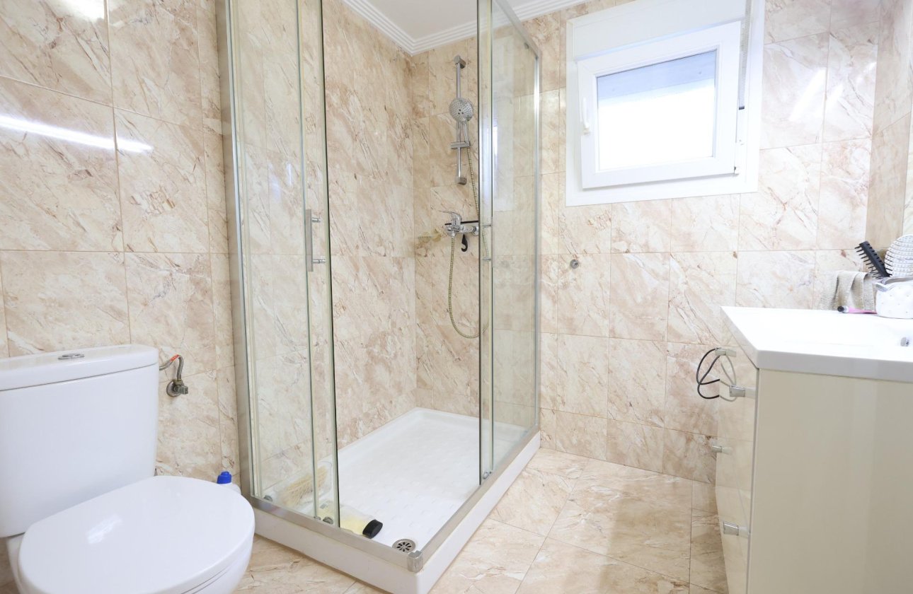 Resale - Villa -
Torrevieja - Costa Blanca