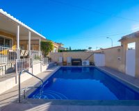 Resale - Villa -
Torrevieja - Costa Blanca