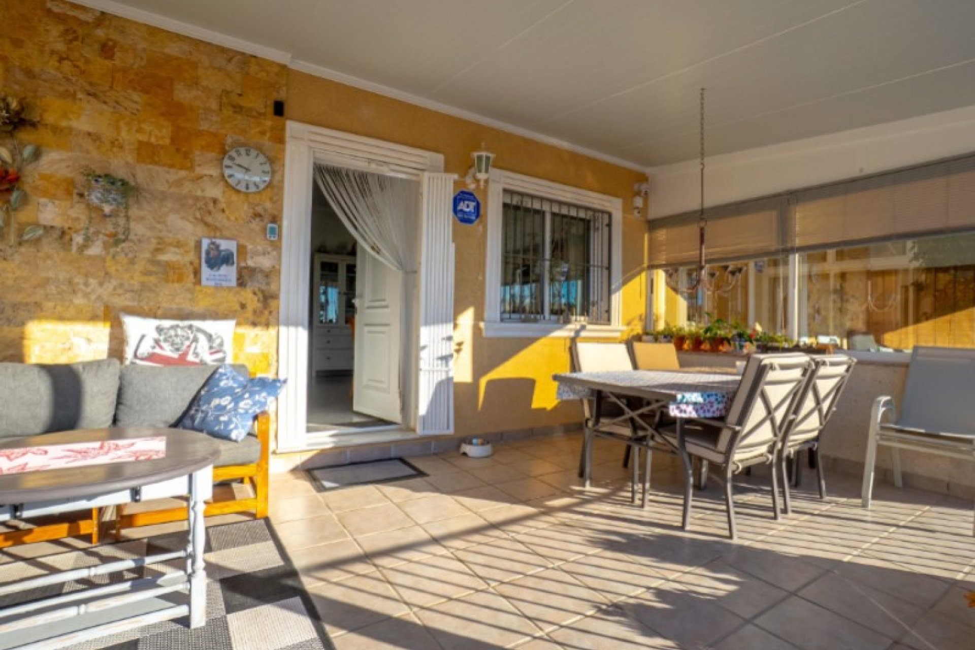 Resale - Villa -
Torrevieja - Costa Blanca